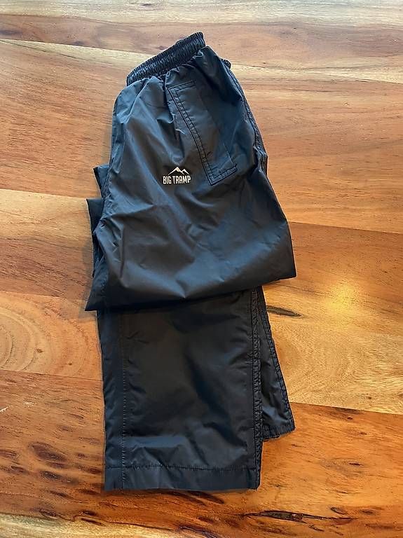 Pantaloni: Regenhose in Grösse 152 – Usato da Bürglen TG venduto da SalomeBu24