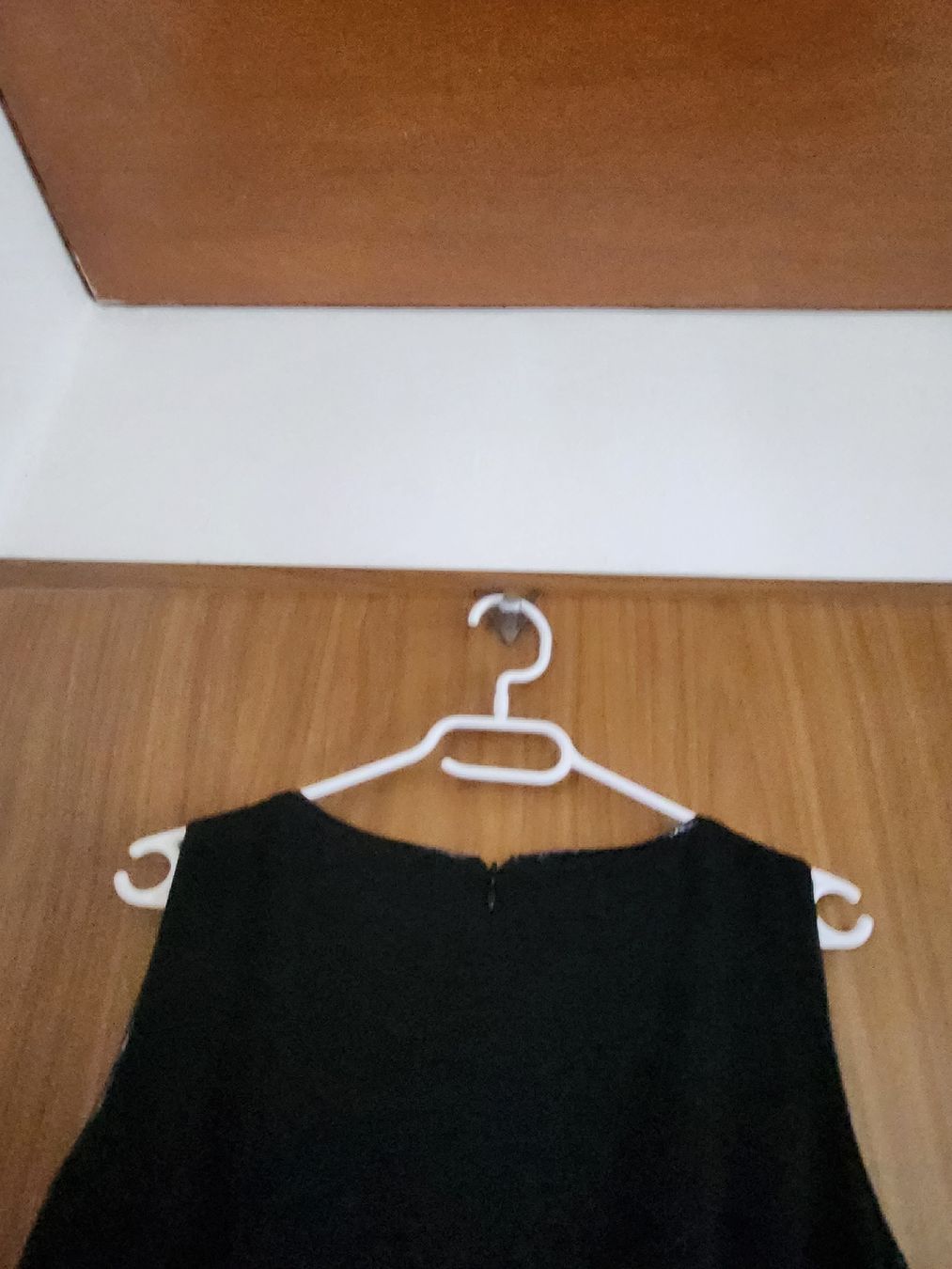 Gérard Darel Kleider: Robe GERARD DAREL noire élégante taille  38/40 - – Gebraucht aus Niedergösgen von Eva2410 7