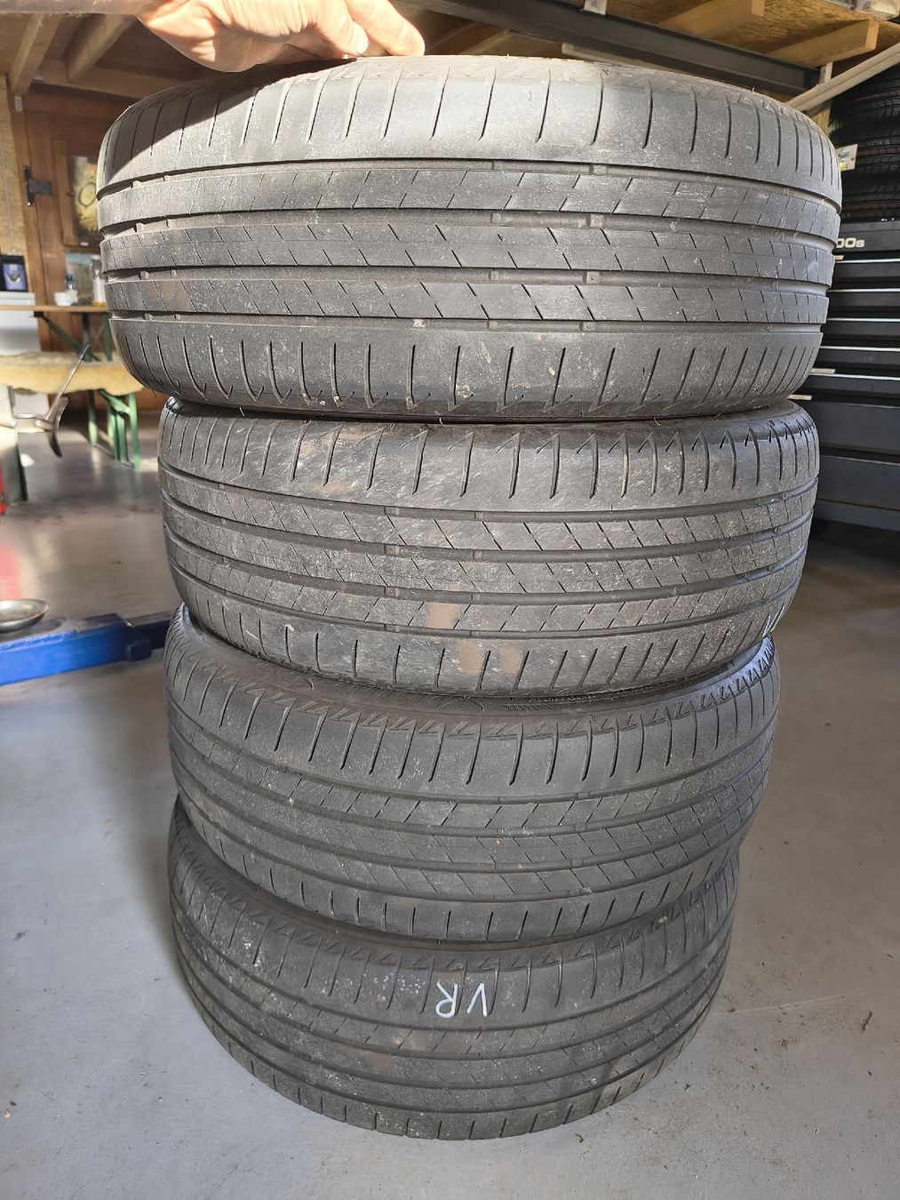 Pneumatici & Ruote complete: Bridgestone 205/55R17 95W – Usato da Volketswil venduto da wrrhx 1