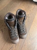 Schweizer Militär Kampfstiefel Schwer Grösse 270B (~EU 43)