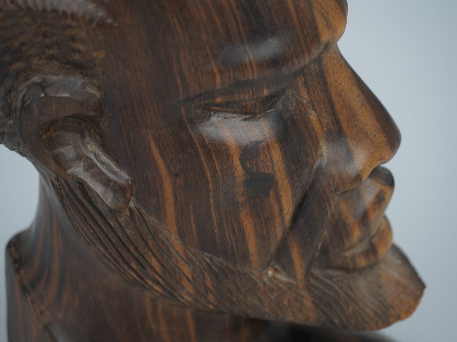 Skulpturen & Statuen: Männerkopf Ebenholz Skulptur – Gebraucht aus Rüti ZH von Restwert_Rueti_ZH 4