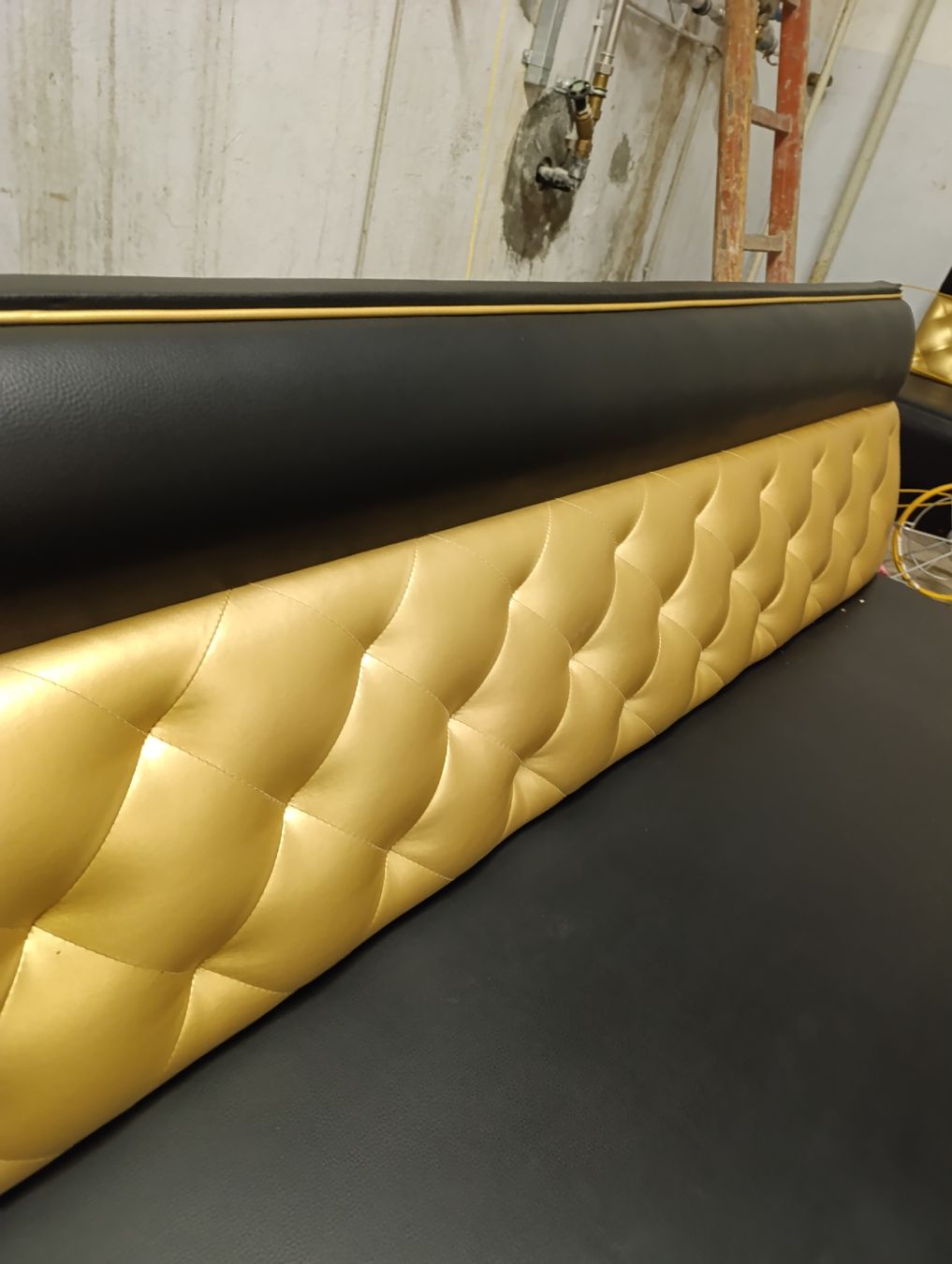 Sofas: Sofa Teil einer riesen Lounge – Gebraucht aus Romanshorn von dav_h2lv 3