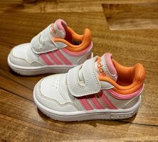 Adidas Baby Schuhe Gr. 22, Top Zustand!