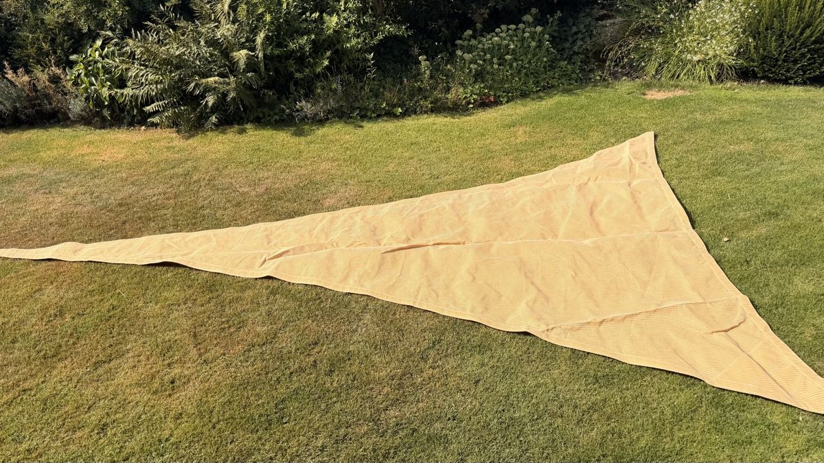 Sonnenschirme: Sonnensegel Pina dreieckig – Neu (gemäss Beschreibung) aus Brütten von Wally80
