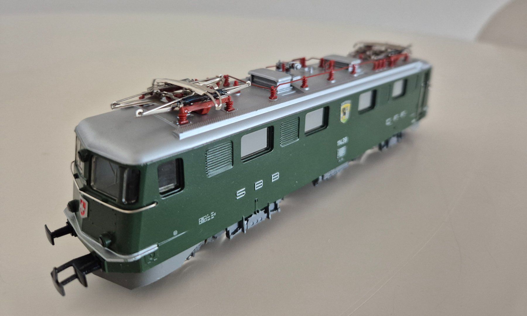 Märklin Modellini di ferrovie: Märklin H0 3350 SBB Ae 6/6  11439 " Schaffhausen" – Usato da Zug venduto da storsi