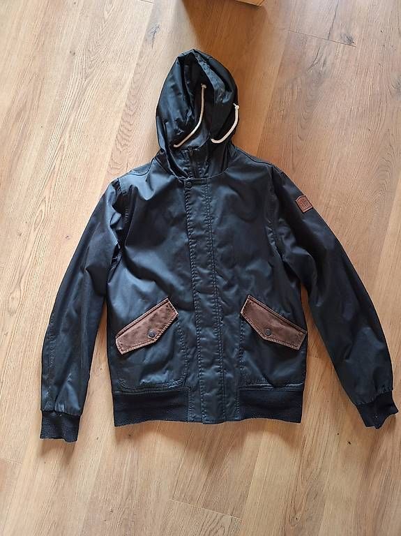 Giacche: Freizeitjacke Regenjacke Element Gr. L – Usato da Reutigen venduto da surf87