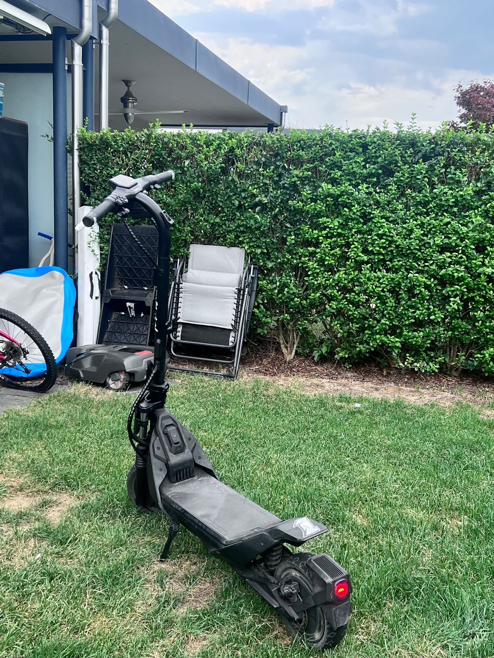Elektromobile: E-Scooter Segway ZT3 Pro – Gebraucht aus Rotkreuz von can_y5v2 1