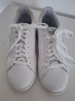 Sneaker Puma weiss, flach, getragen, guter Zustand