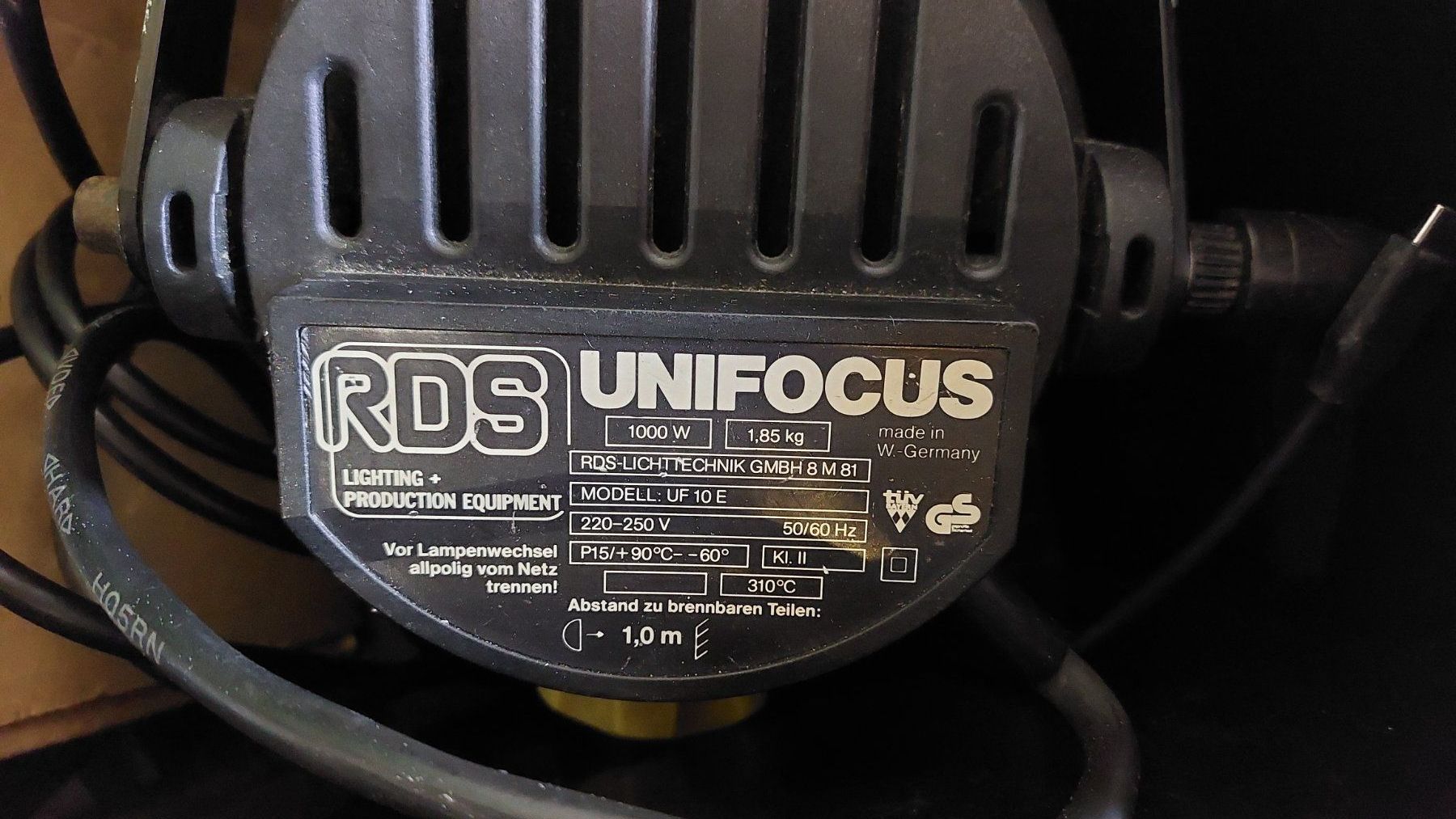 Lampade: RDS Profi Scheinwerfer / 1000 Watt mit Zubehör – Usato da Rheineck venduto da FMPTV 1