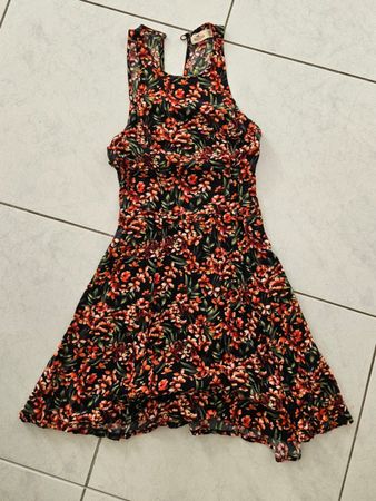 Hollister - leichtes Sommerkleid, geblümt, Grösse XS