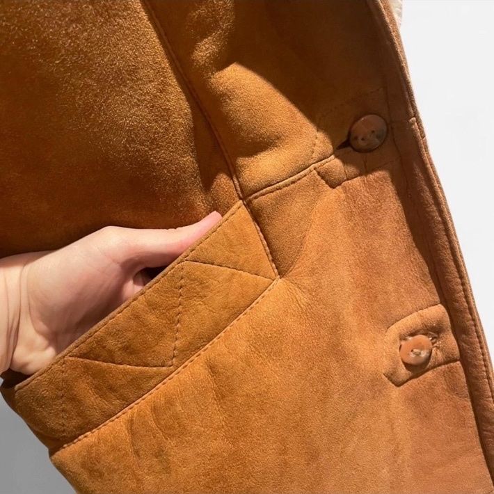 Mäntel: Lammfellmantel mit Innenfutter – Gebraucht aus Watt von Ene.kro 5