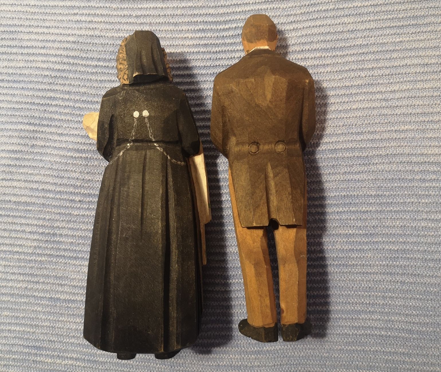 Figurines: BRIENZER SCHNITZEREI TAUFFIGUREN – D'occasion à MUEHLEBERG par Cocolinette 1