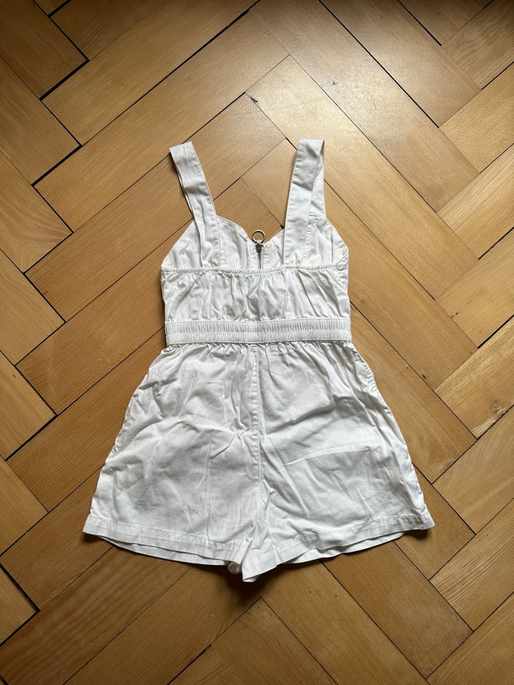 Bershka Jumpsuits: BERSHKA - Jumpsuit weiss S – D'occasion à Zürich par Diazaio 1