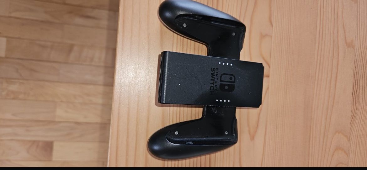 Nintendo Console: Nintendo Switch zu verkaufen – Usato da Thalheim venduto da valesan
