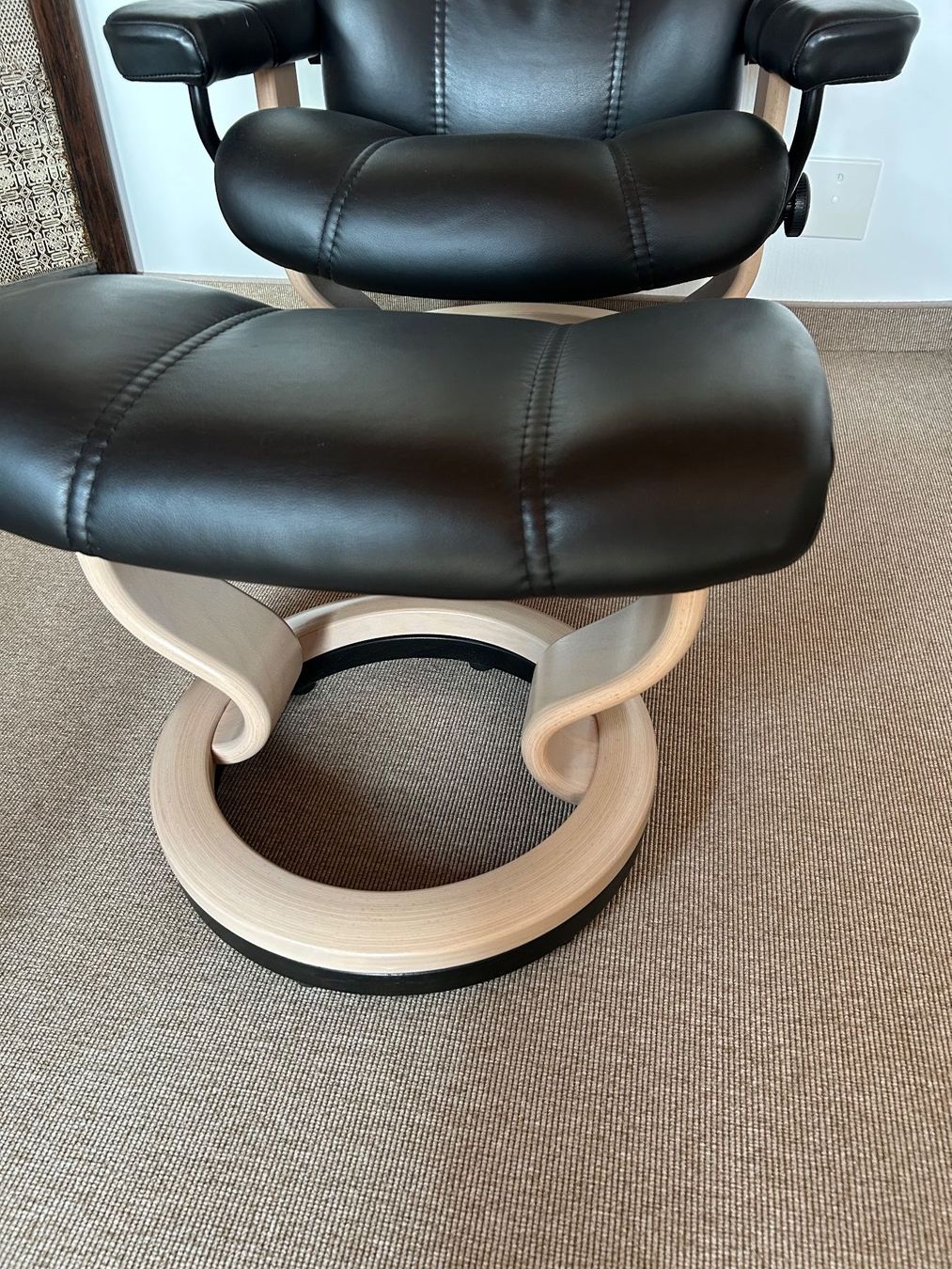 Stressless Poltrone: Original Stressless Sessel mit Fussteil – Usato da Lufingen venduto da climbingfan 2