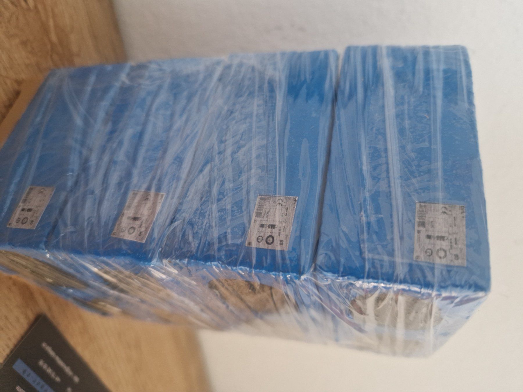 Modellismo RC: Flumroc Isolation Palet 1:14 – Nuovo e nell'imballaggio originale da Oberuzwil venduto da volvo220 2
