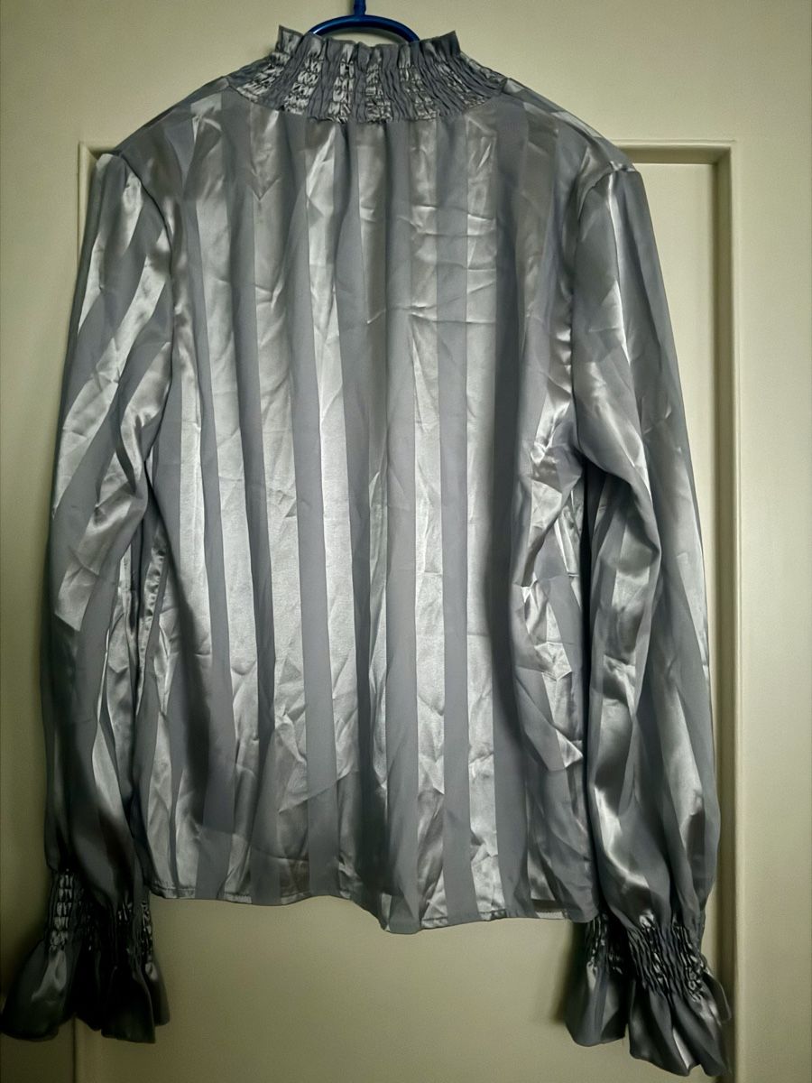 Blusen: Bluse – Neu (gemäss Beschreibung) aus Schaffhausen von mar_jk9z 1
