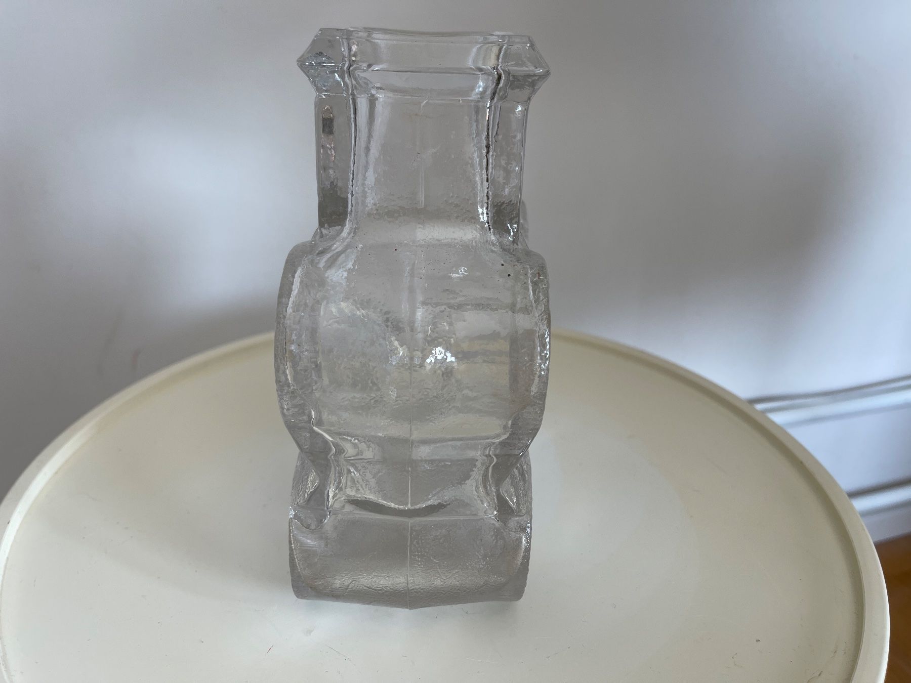 Vasen & Gefässe: Vase Glas Nanny Style Medium size sehr schwer – Gebraucht aus Nussbaumen AG von normajeanbaker 2