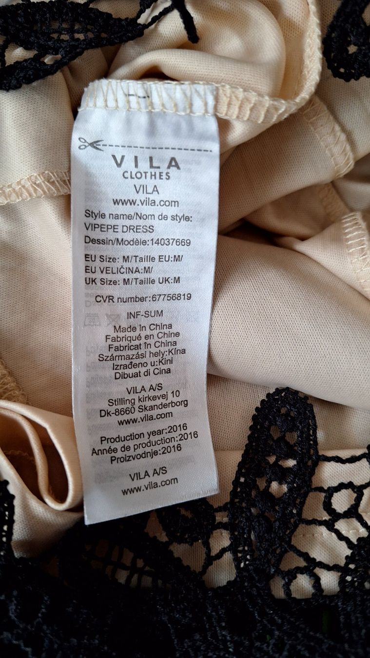 Vestiti: Robe dentelle noire Taille M – Usato da St-Triphon venduto da Jldr0 5