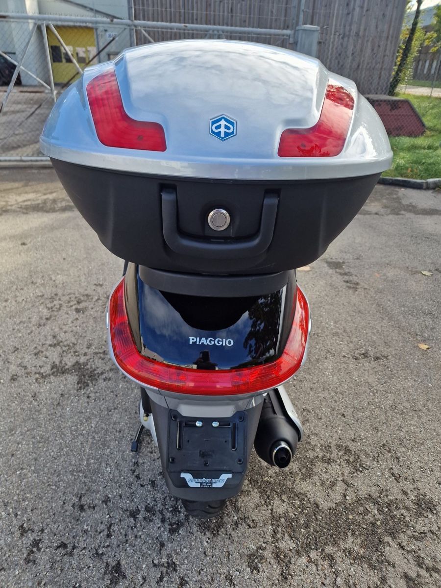 Piaggio Scooters: Piaggio X8 ab MFK – D'occasion à Thun par master007 6