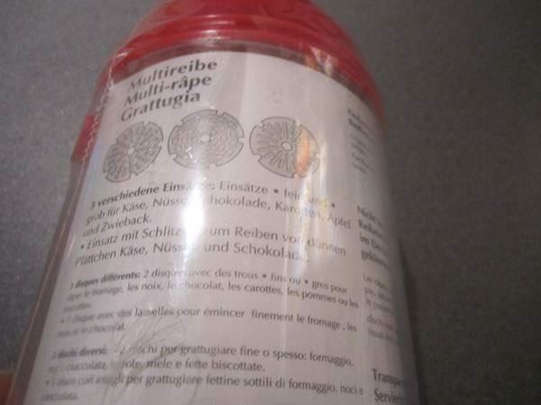 Appareils de cuisine: Multireibe rot, neu – Neuf avec emballage d'origine à Zürich par abraxas1291 1