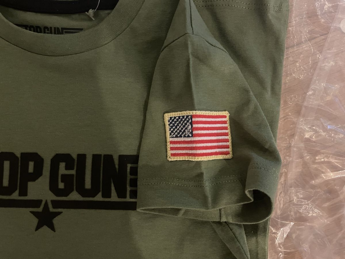 Camicie, T-shirt & Polo: T-Shirt – Nuovo (secondo la descrizione) da Heiligenschwendi venduto da Mike73 3