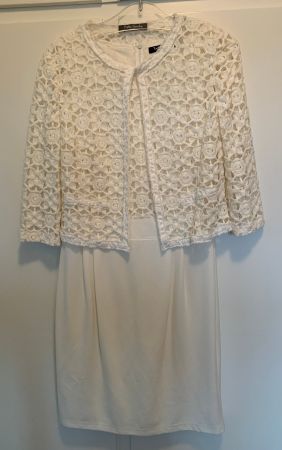 Kleid mit Spitze und Spitzen Bolero von BETTY BARCLAY
