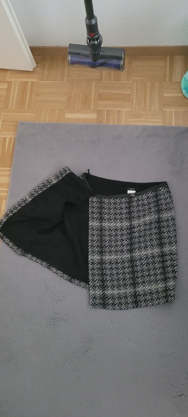 Max Mara Gonne: Jupe Max Mara WEEKEND Taille 40/80% LAINE VIERGE  – Usato da Vevey venduto da x_y_f 2