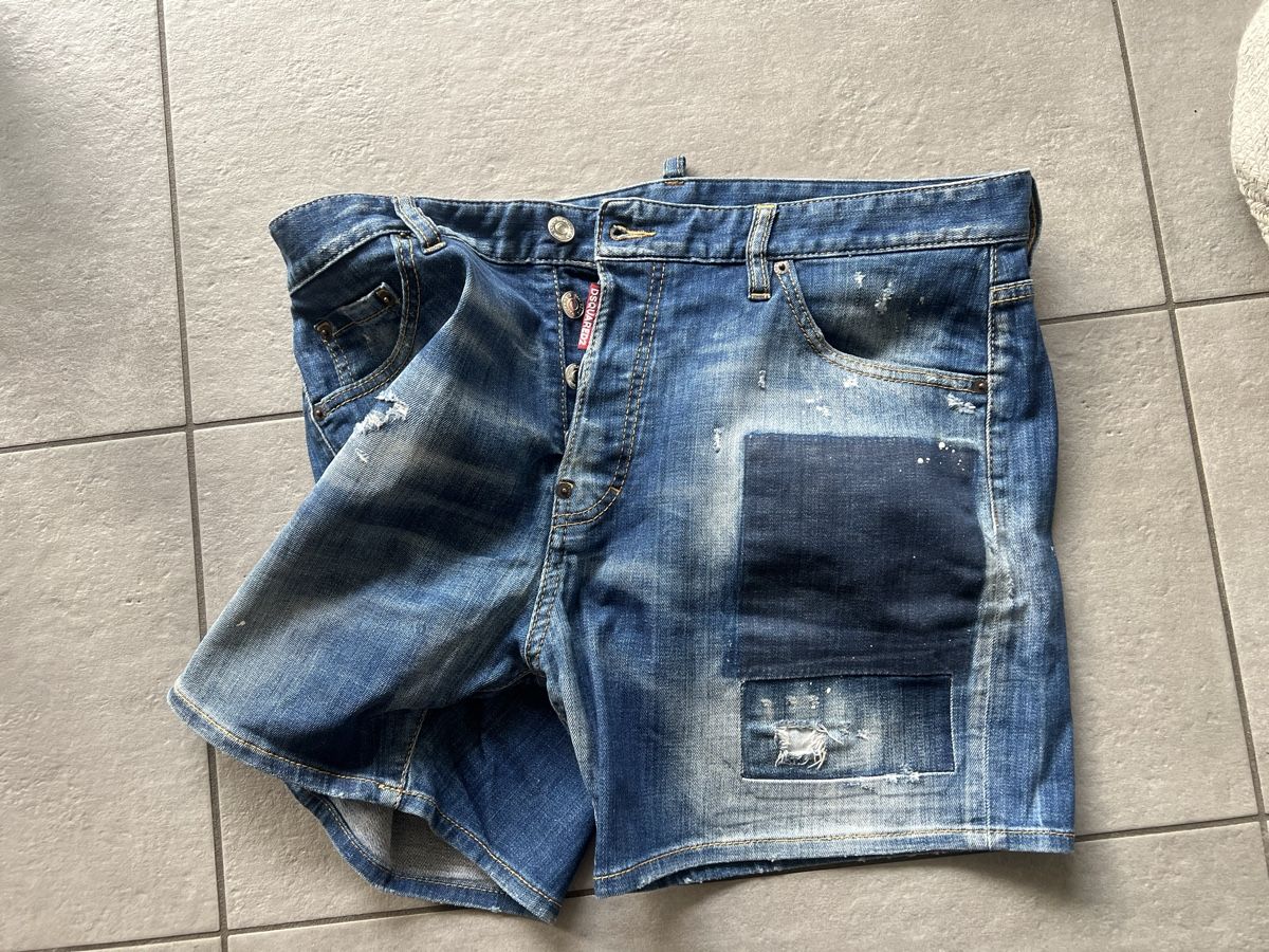 Dsquared2 Jeans: Dsquared2 shorts jeans uomo 50 – Gebraucht aus Mendrisio von fly_9wzx 2