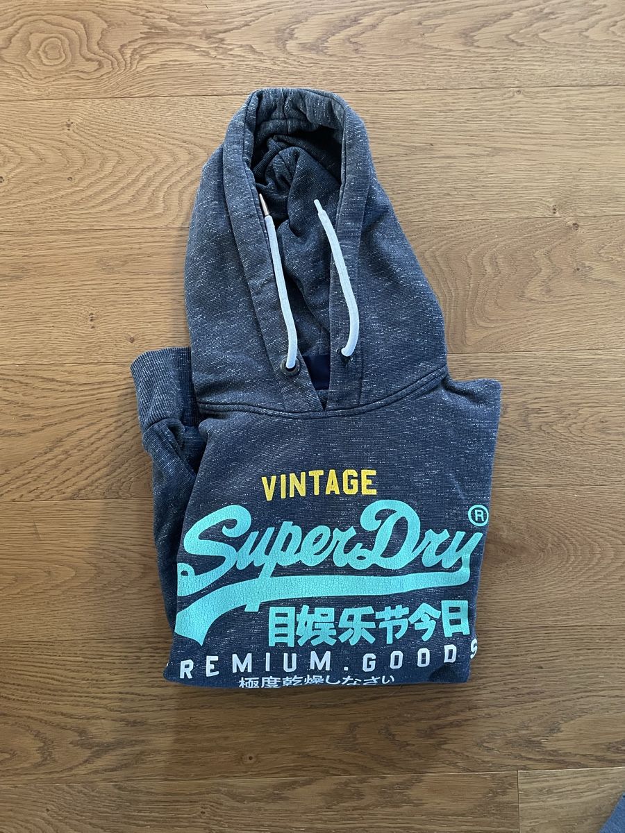 Superdry Maglioni & Felpe: Superdry pull à capuche gris, taille XS – Usato da Commugny venduto da arm_7m7m
