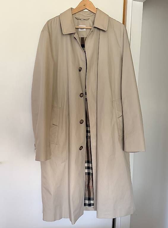 Burberry Cappotti: Parka Burberry – Usato da châtelaine venduto da bir_9mxf