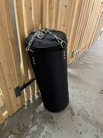 Schwarzer Boxsack