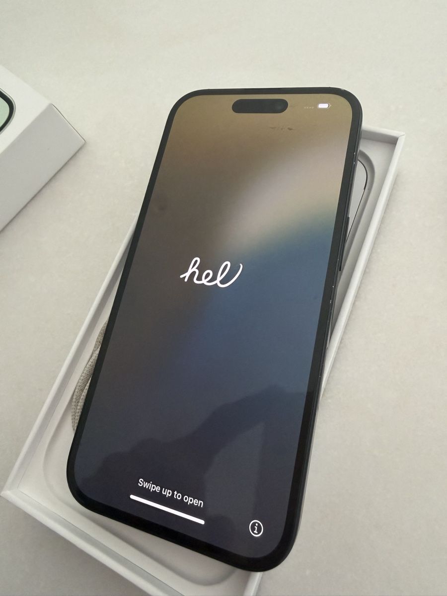 Apple Portables: iPhone 16, 128 gb/ Schwarz – Neuf (Voir description) à Neukirch (Egnach) par mme_lp7q