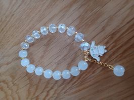 Hübsches Armband mit Anhänger, Modeschmuck für Damen.