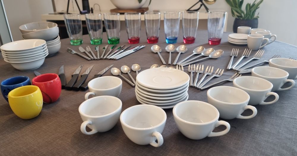 Post PTT Teller, Gabel, Messer Löffel, Tischgedeck Besteck (Neu und