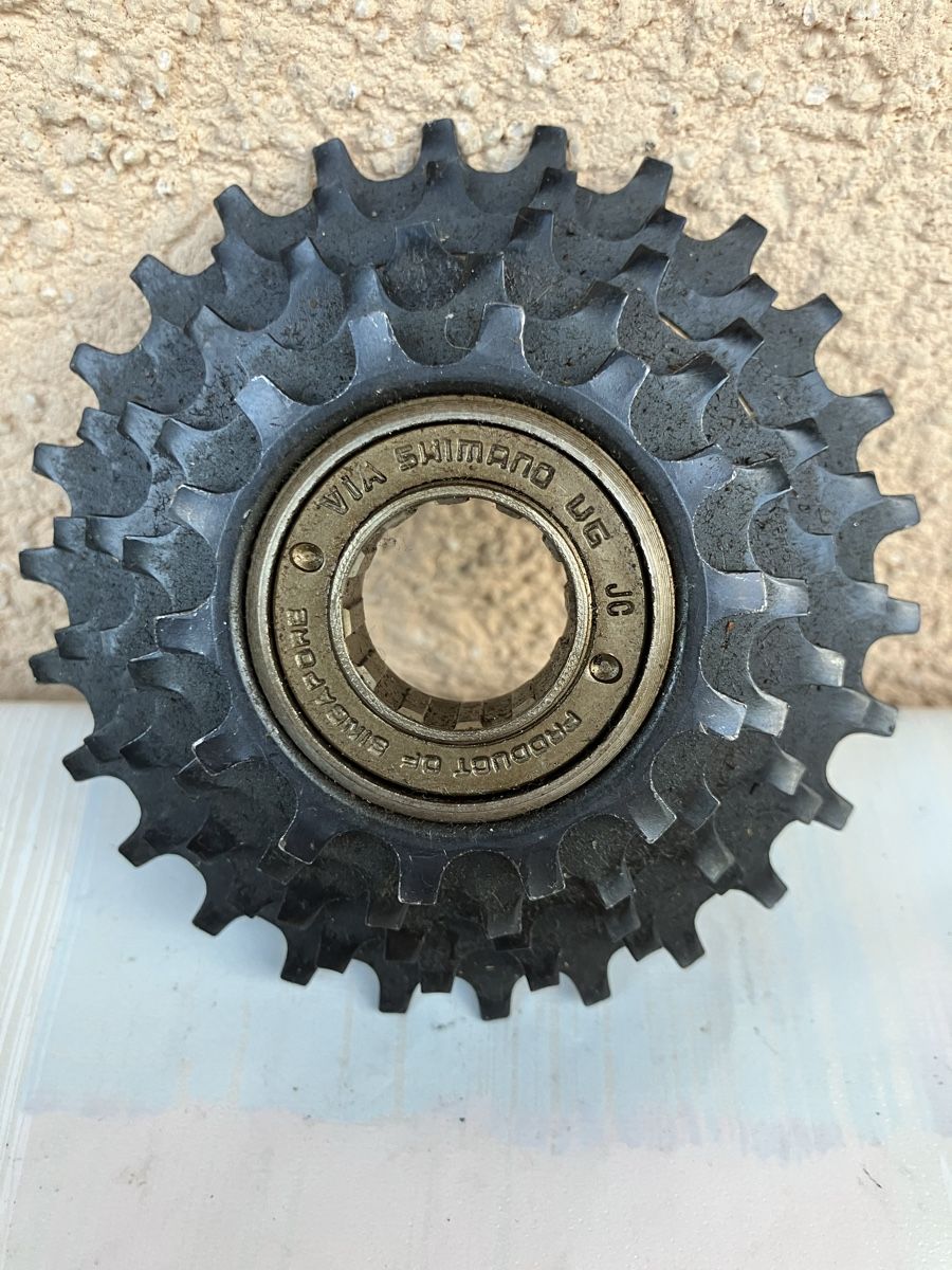 Shimano Pezzi di ricambio: Shimano UG Schraubkranz 5-fach – Usato da Trimbach venduto da cendira 4