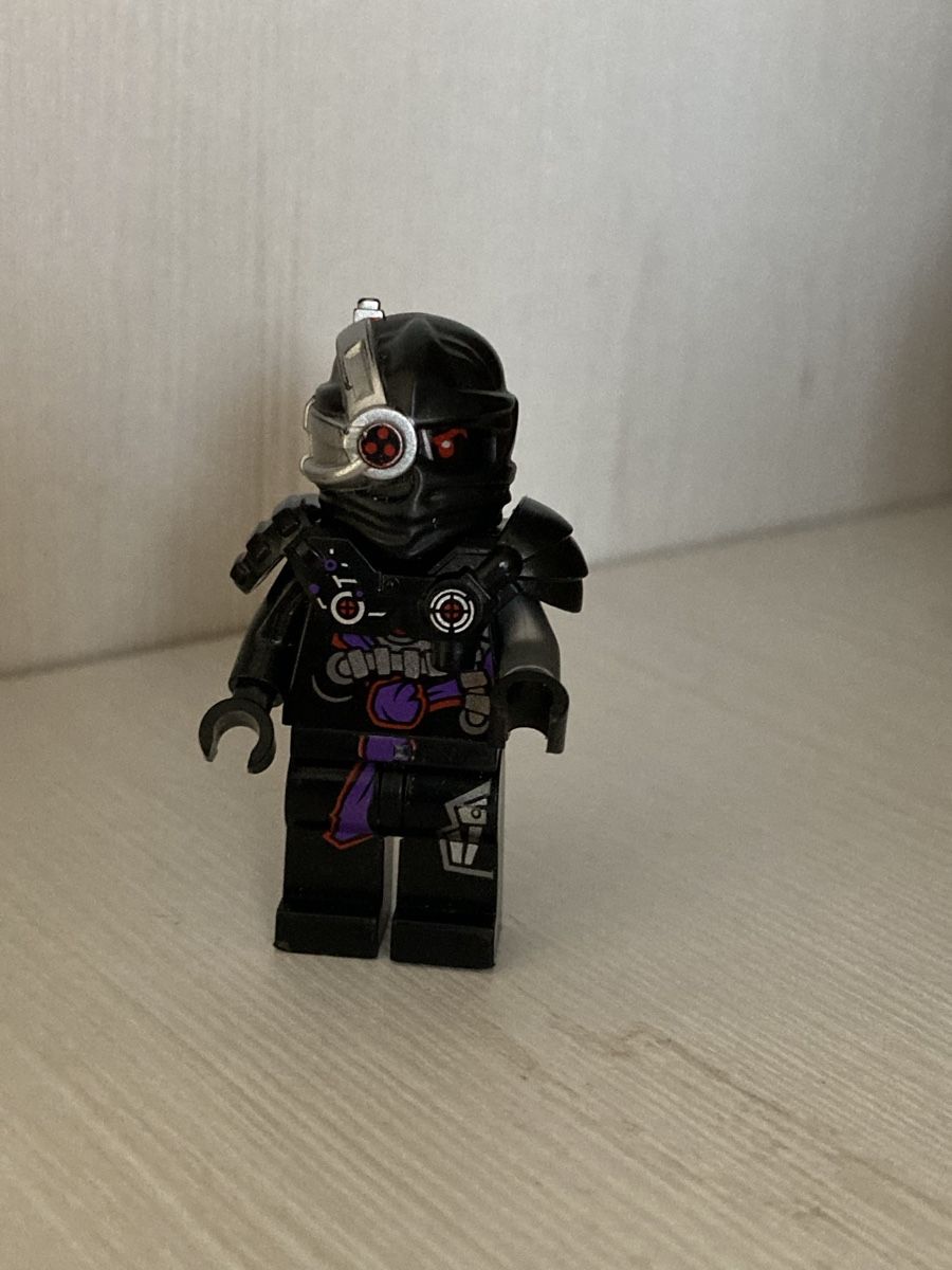 Lego Spielzeuge: LEGO Ninjago General Cryptor Minifigur – Gebraucht aus Schafisheim von mic_79dx