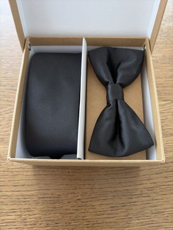 Pier One Krawatten-Set schwarz neu originalverpackt