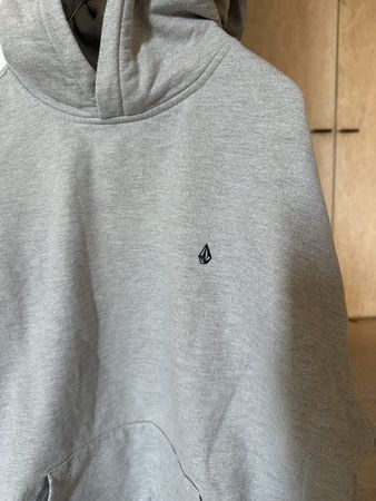 Volcom Hoodie Kapuzenpullover grau Grösse M gebraucht