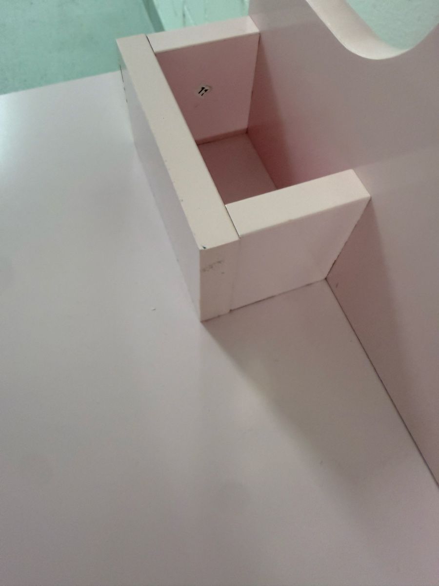 Tavoli da trucco: Kinderschminktisch mit Hocker – Usato da Erlen venduto da Brpi22 3