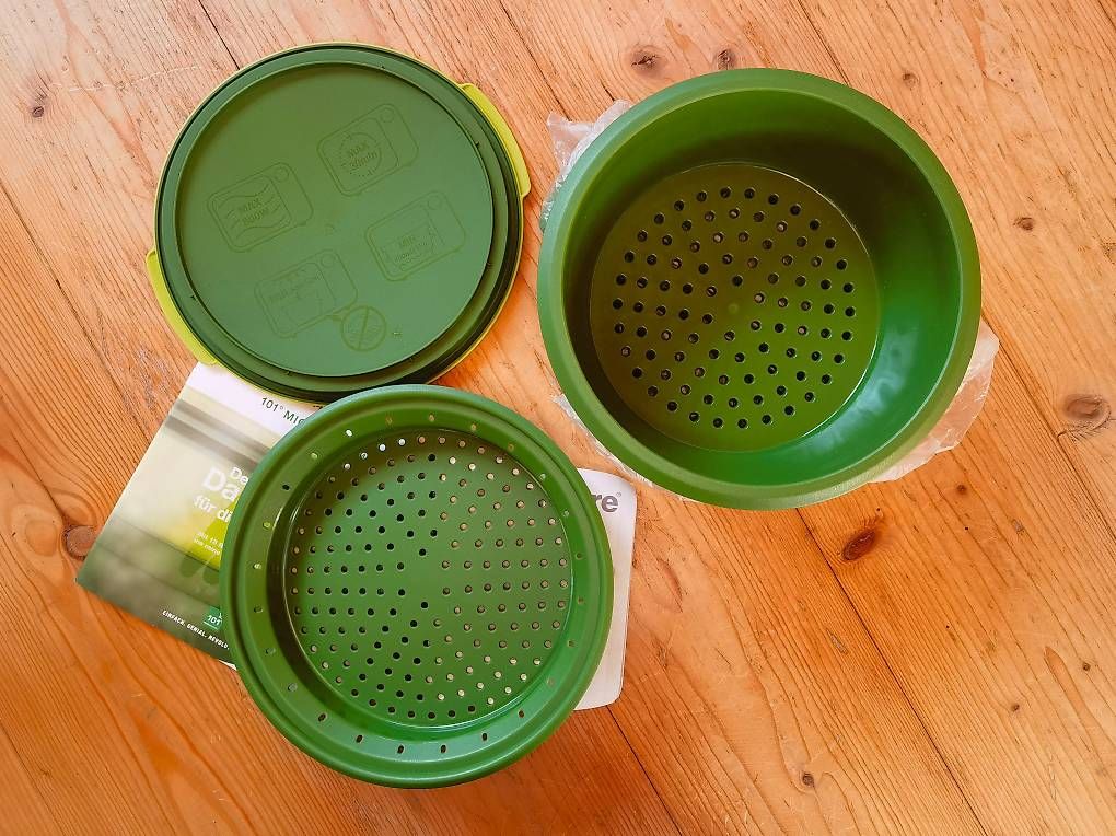 Tupperware Elettrodomestici da cucina: TUPPERWARE Mikrowelle MicroGourmet Dampfgarer grün – Nuovo e nell'imballaggio originale da Wattwil venduto da mel_x8jj 2