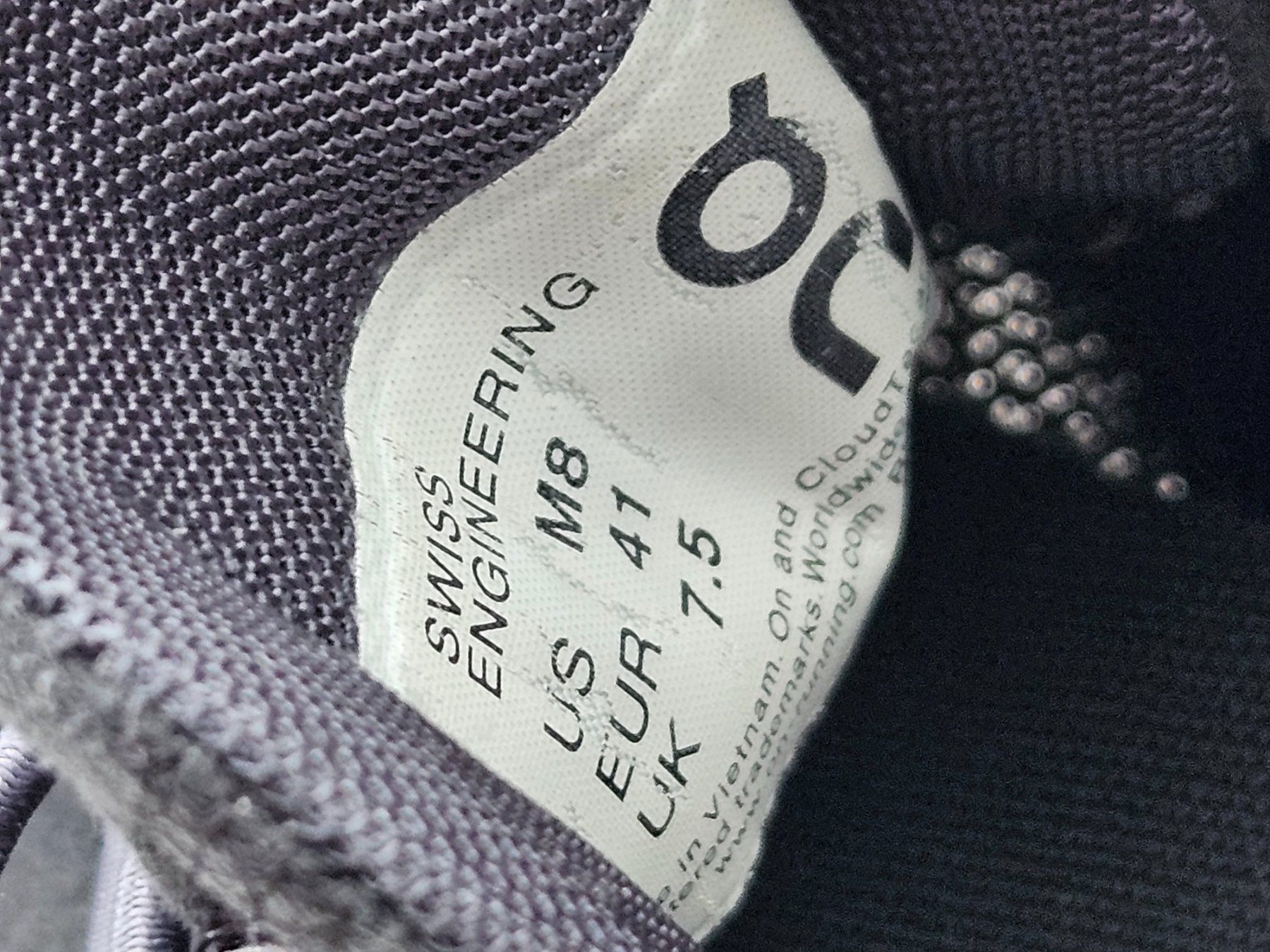 On Herrenschuhe: ON Sneaker in Grösse 41 – Gebraucht aus Untervaz von FullFlap777 4