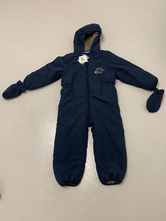 Kuscheliger Baby-Schneeanzug Für Kalte Wintertage - Mit Süßen Bärenohren