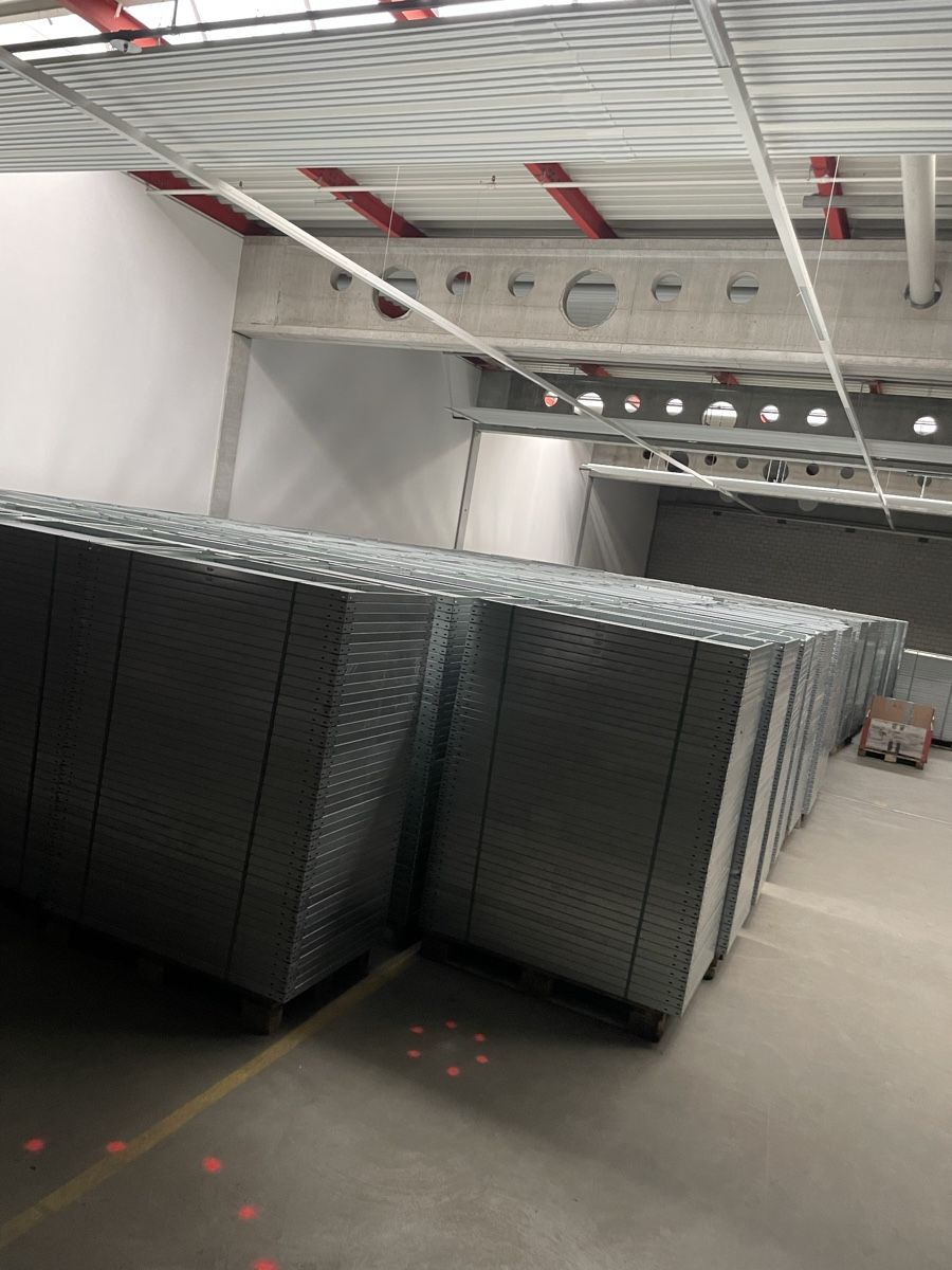 Scaffali: Tablarregale /Fachbodenregale/ Tablargestelle – Usato da Niederuzwil venduto da beti077 4