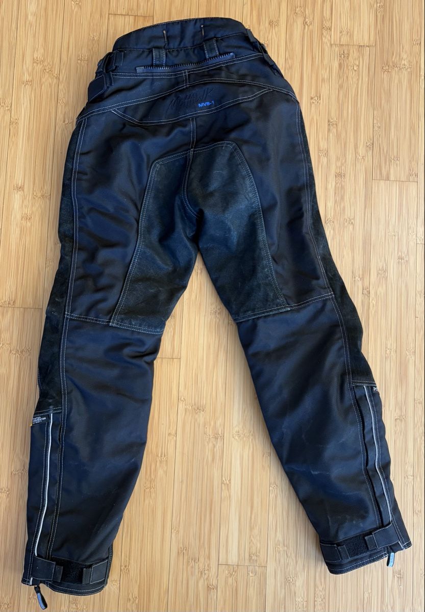 Pantaloni: Polo Motorradhose Damen – Usato da Brugg AG venduto da e.stella_ 6