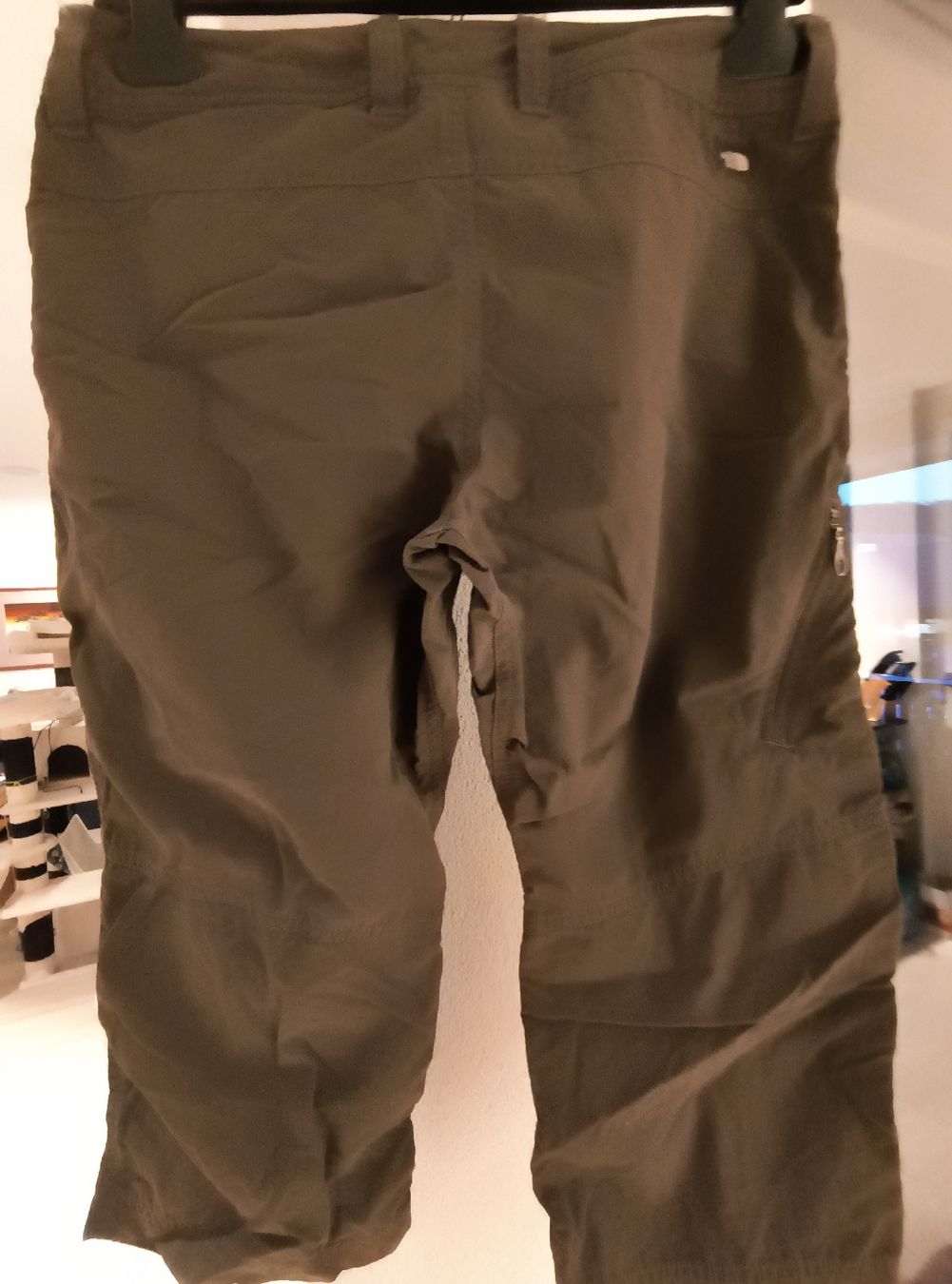 North Face Pantaloni: The North Face Damen Capripant Gr. 36   – Usato da Oberweningen venduto da Bumblebee2 1