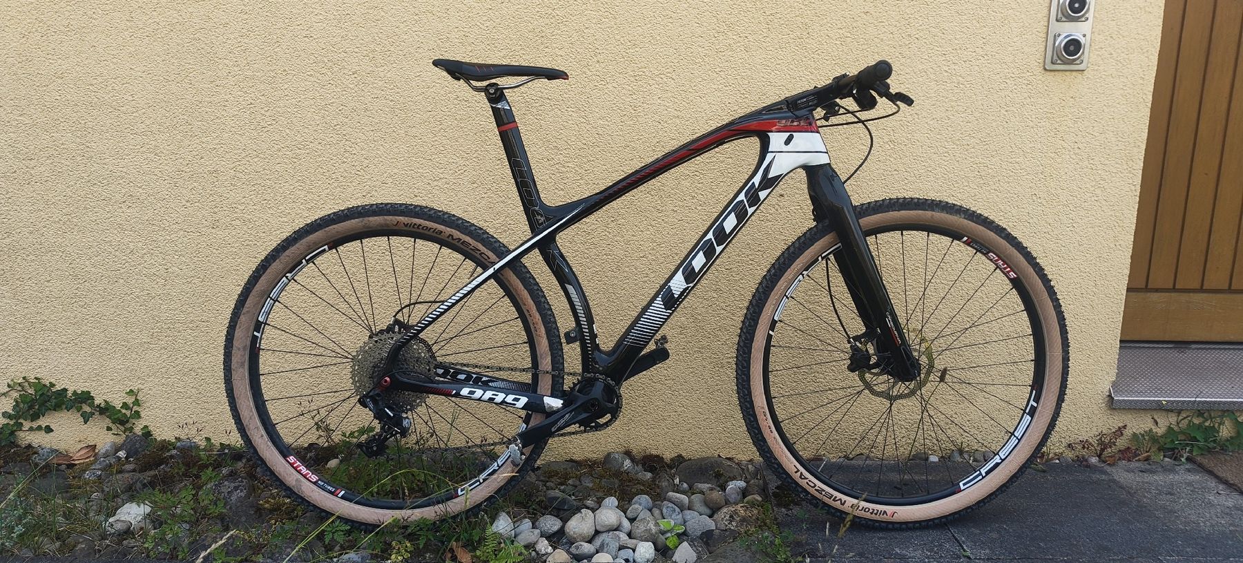 Look Biciclette: Look 989 Carbon Race Bike – Usato da Bülach venduto da ClembiH
