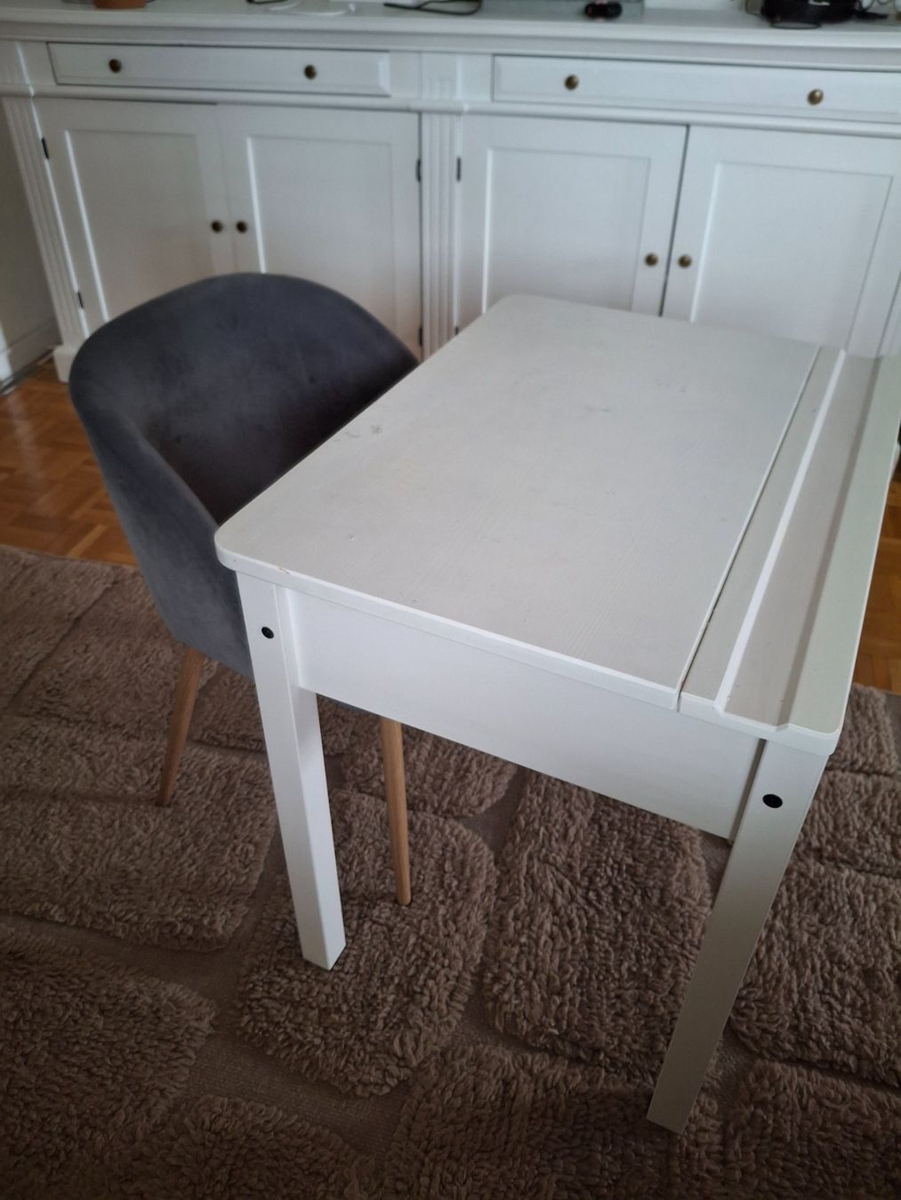 Ikea Scrivanie: Schreibtisch +Stuhl – Usato da Oberhofen am Thunersee venduto da katka99