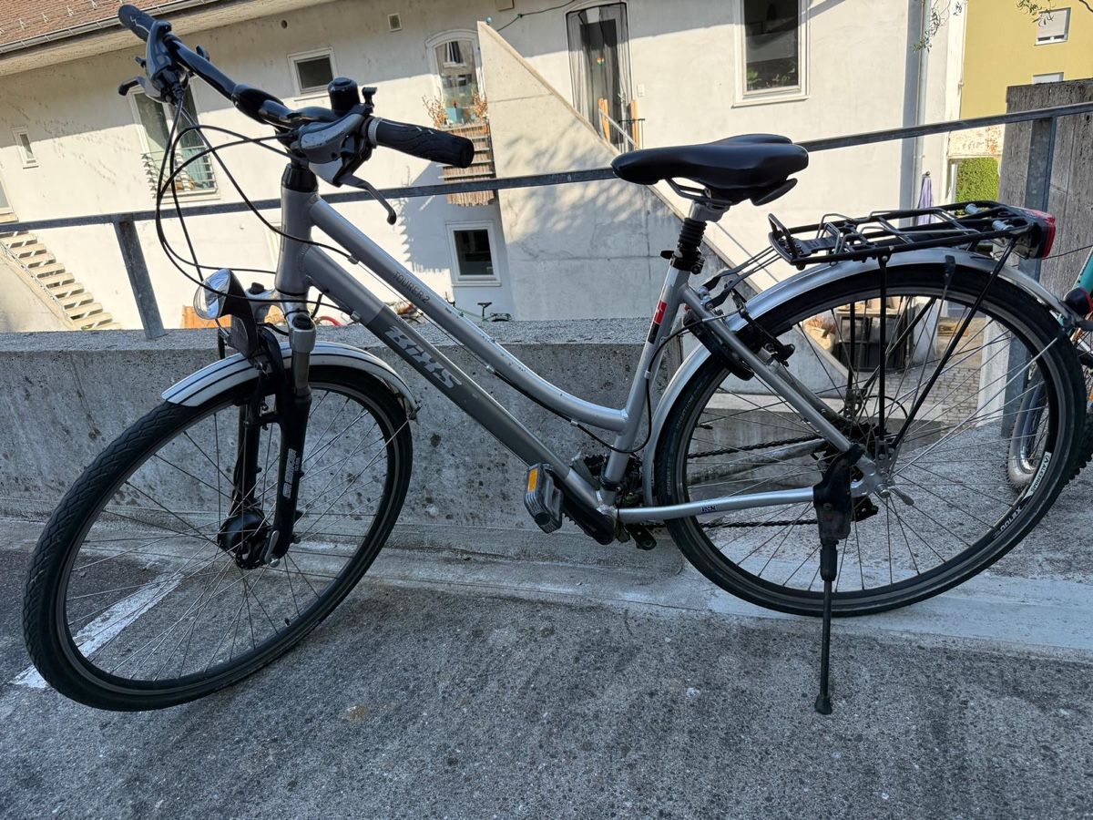 Velos: Damenfahrrad  – Gebraucht aus Wikon von Kak_s6fq