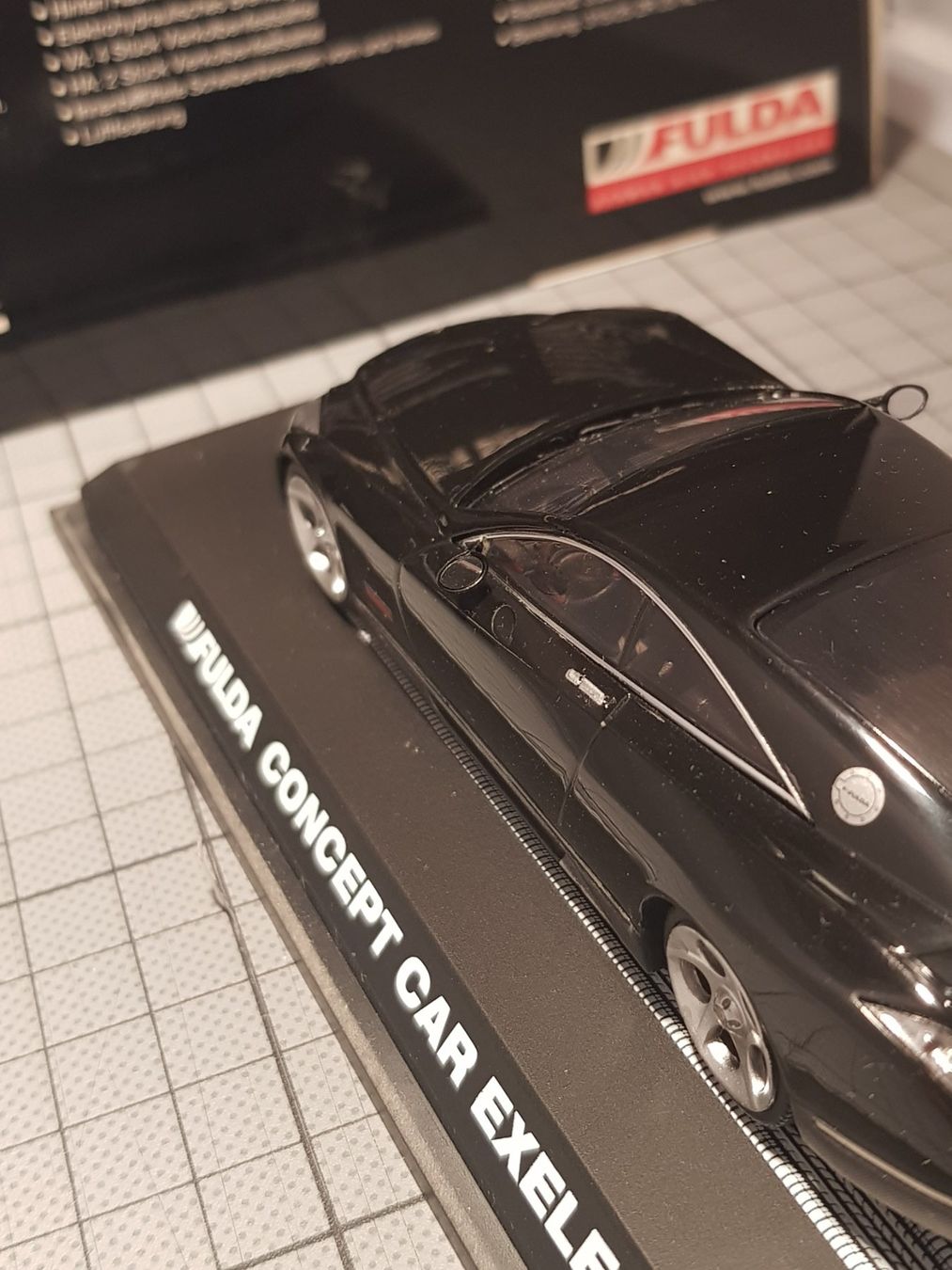 Schuco Modellini d'auto: Maybach Fulda concept car Exelero – Nuovo e nell'imballaggio originale da Chézard-St-Martin venduto da AlPat-Collections 4